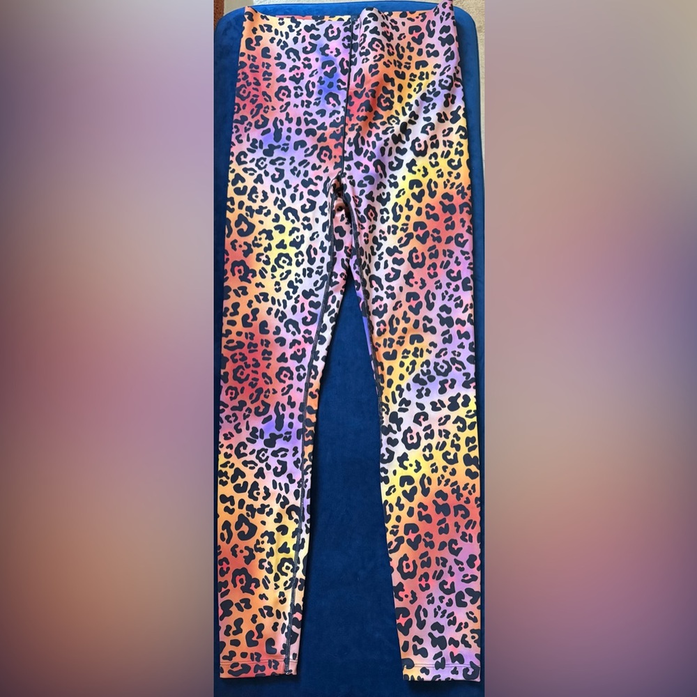 Savage X Fenty Hotline Caramel Leopard Legging & Sports Bra Set - Picture 5 of 8